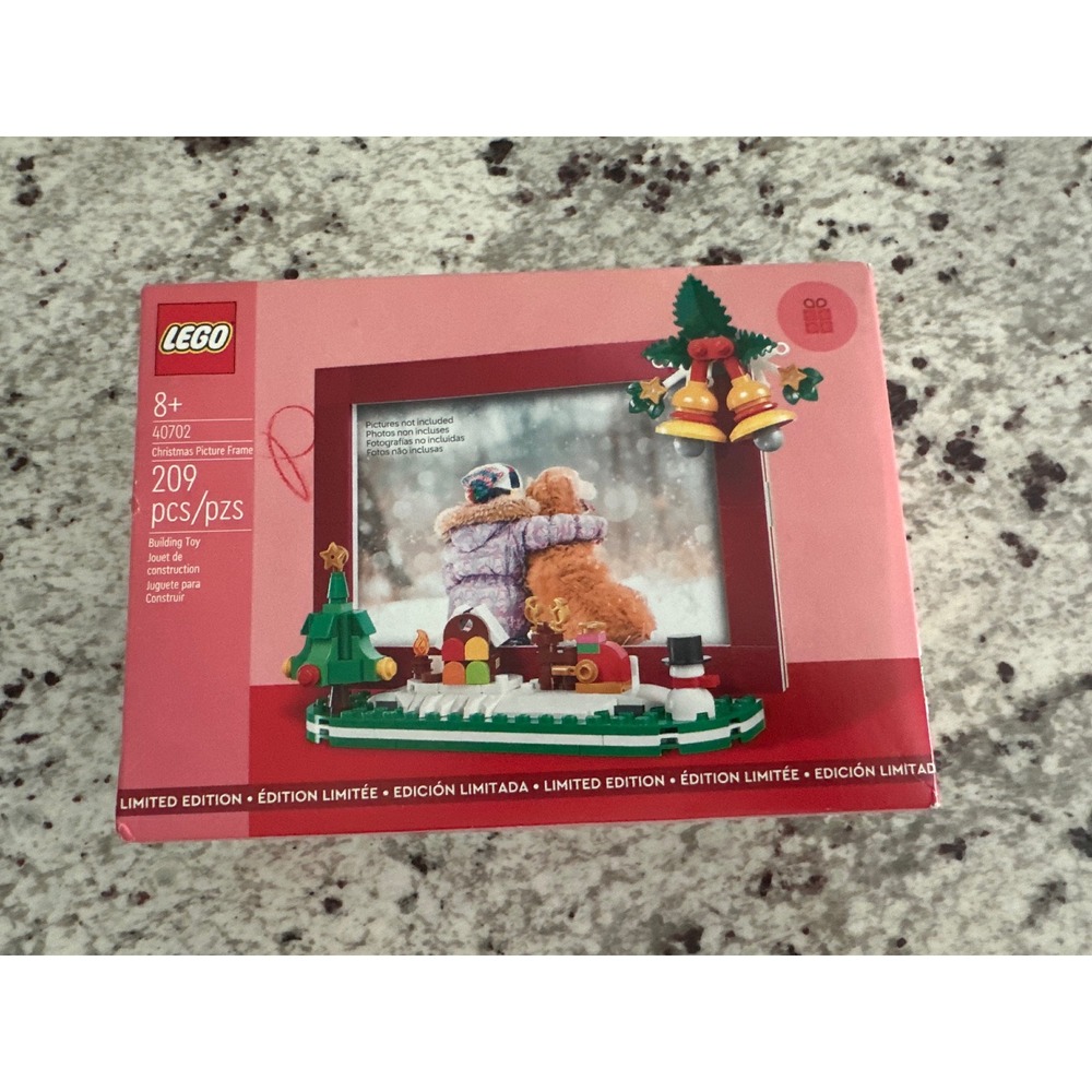 LEGO Christmas Picture Frame 40702 Seasonal Limited Edition Set 209 Pieces